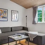 Edel - 250m From The Sea By Interhome